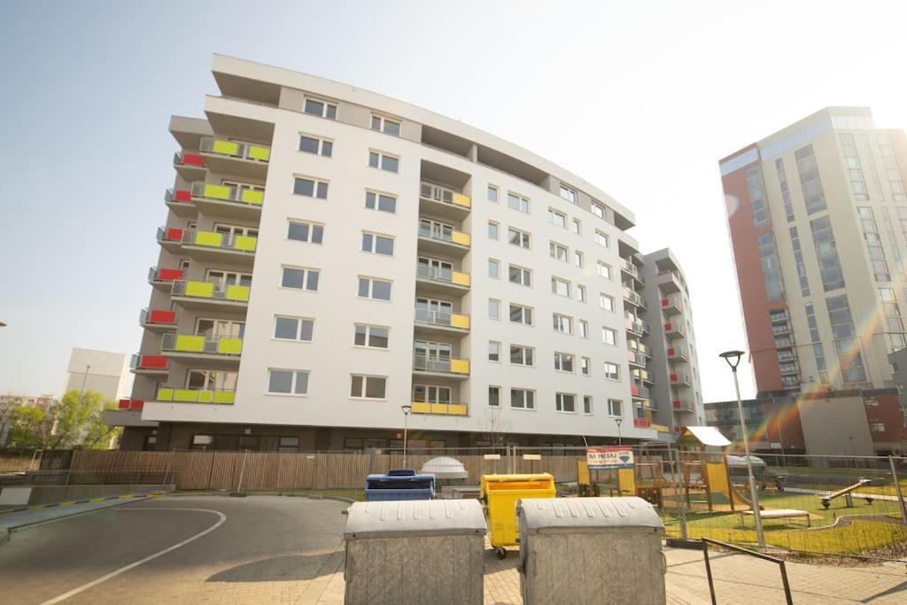 Апартаменти New, Sunny, Terrace, Grill, Parking! Братислава