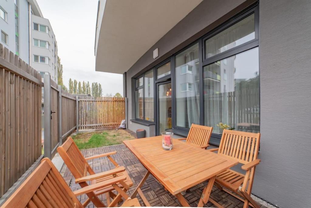 New, Sunny, Terrace, Grill, Parking! Апартаменти *