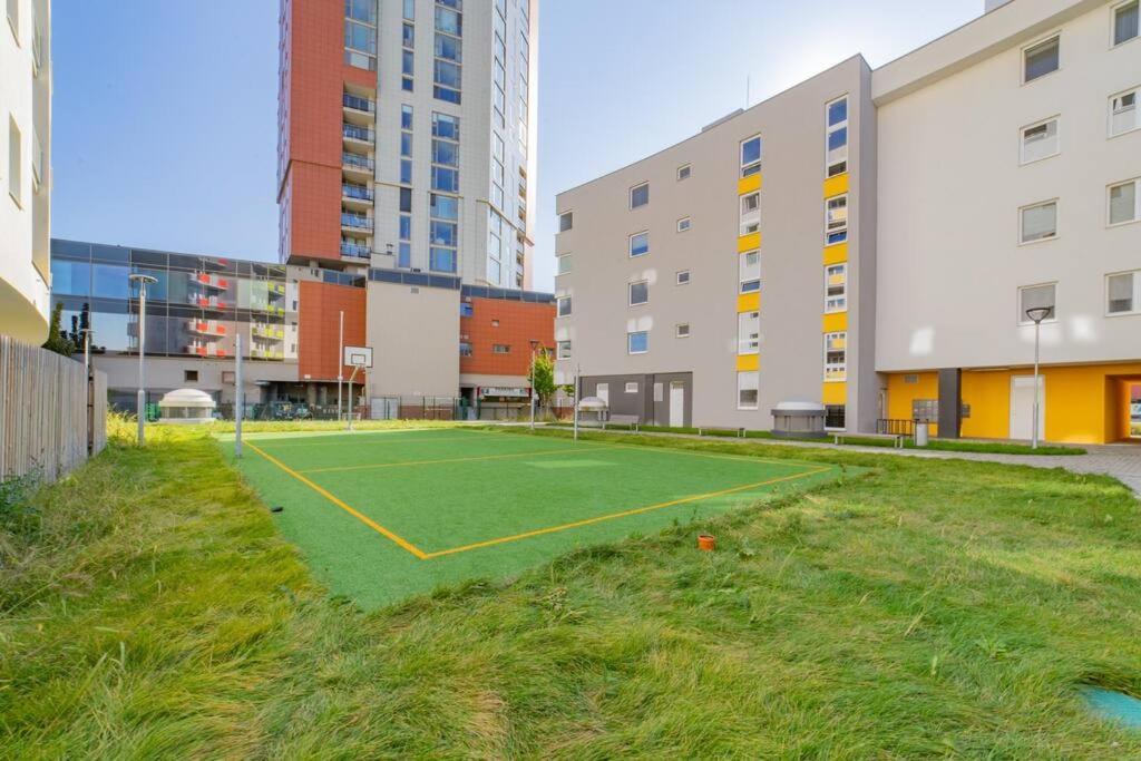 New, Sunny, Terrace, Grill, Parking! Апартаменти *